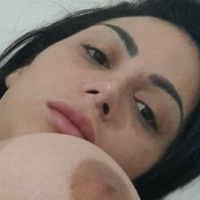 Alesandra Andrade Nue