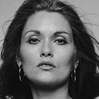 Alexandra Bastedo Nue