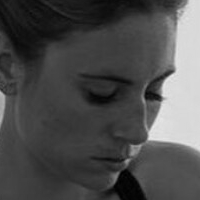 Amelia Flower Nue