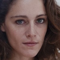 Ariane Labed Nue