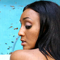 Arianna Knight Nue