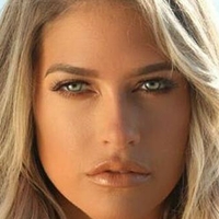 Barbara Blank Nue