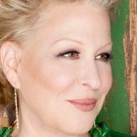 Bette Midler Nue