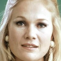 Bibi Besch Nue