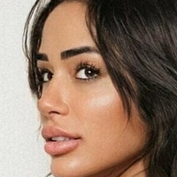Bruna Luccas Nue