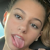 carlieeemarieee Nue