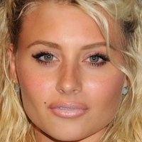 Carrie Michalka Nue