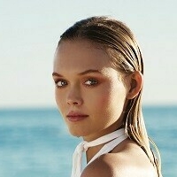 Charlie Schroeder Nue