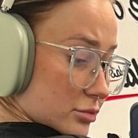 charlottejconnell Nue