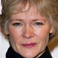 Clare Holman Nue