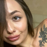 connie_roy Nue