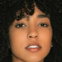 Curlswithv Nue
