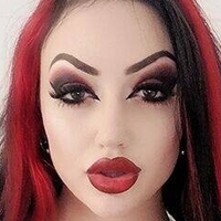 Dani Divine Nue