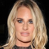 Danielle Armstrong Nue