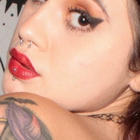 Doce Elvira Nue