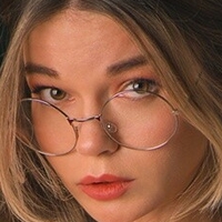 Ekaterina Kotenova Nue
