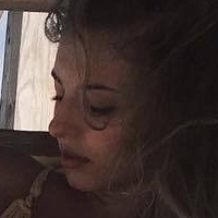 Eliana Jones Nue