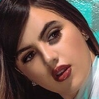 Ely La Bella Nue