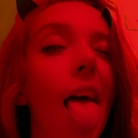 emmthequeen Nue