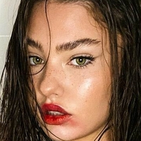 Eva Shakun Nue