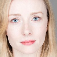 Fiona Glascott Nue