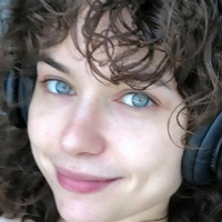 Frankie Ward Nue