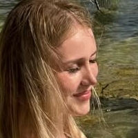 Gina María Laitscheck Nue