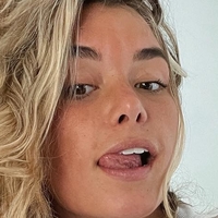 Hopie Schlenker Nue