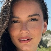 Ida Kulis Nue