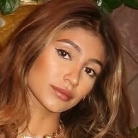 Isabella Patel Nue