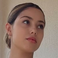 Isabella Nue