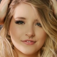 itzkittylynn Nue