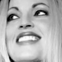 janine Nue