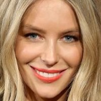 Jennifer Hawkins Nue