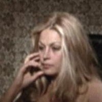Karen Carlson Nue