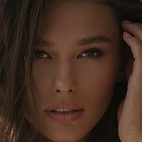 Karina Loginova Nue