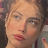 Karoline Felix Nue
