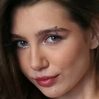 Kat Petitee Nue