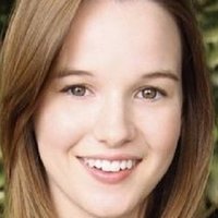Kay Panabaker Nue