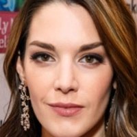 Kelli Barrett Nue