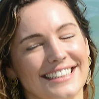 Kelly Brook Bikini Nue
