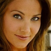 Kirsten Robek Nue