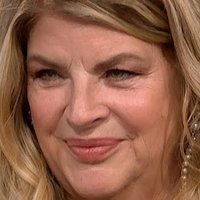 Kirstie Alley Nue