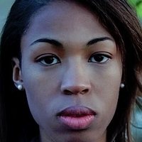 Kita Updike Nue