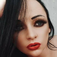 lanaaustin Nue
