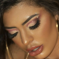 Larissa Maximiano Nue