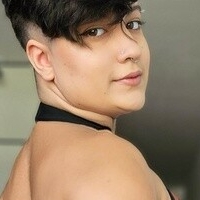 Laura Nunes Nue