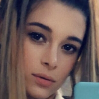 lauritamilan1 Nue