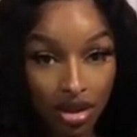 LayahsTs Nue