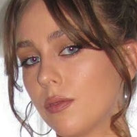 Leanne Fabian Nue